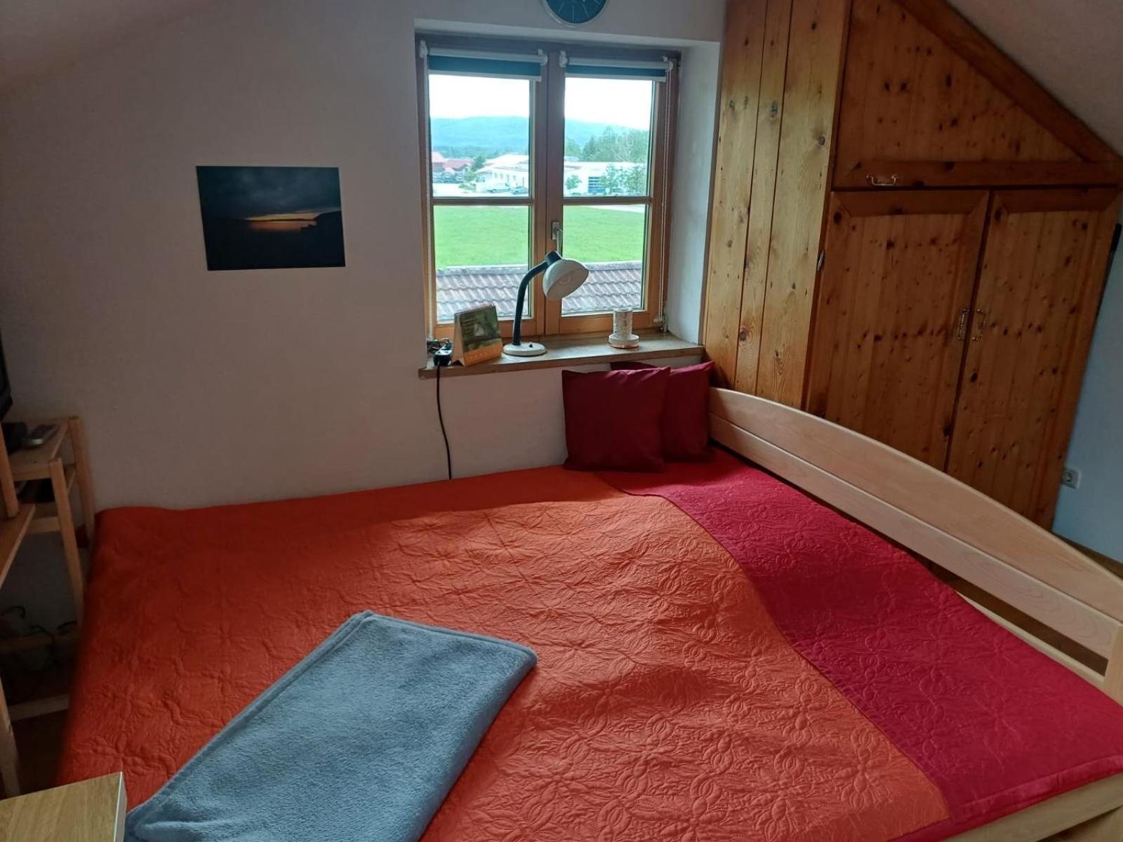 Apartment Moosblick Zwischen Bergen Und See 베네딕트보이에른 외부 사진